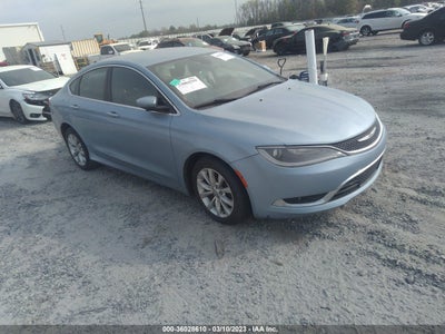 CHRYSLER 200 2015
