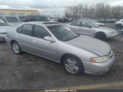 NISSAN ALTIMA 2001