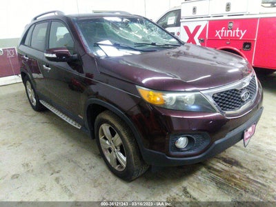 KIA SORENTO EX V6 2012