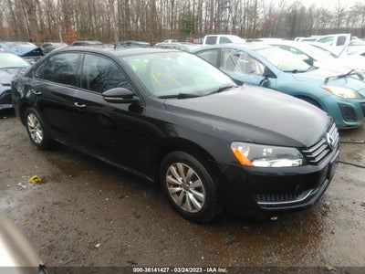 VOLKSWAGEN PASSAT 2012
