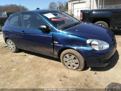 HYUNDAI ACCENT 2011