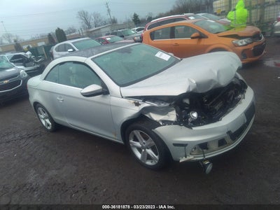 VOLKSWAGEN EOS 2012