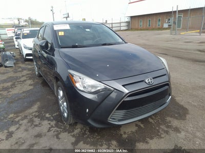 Scion Ia 2016