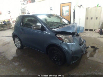 Scion Iq 2012