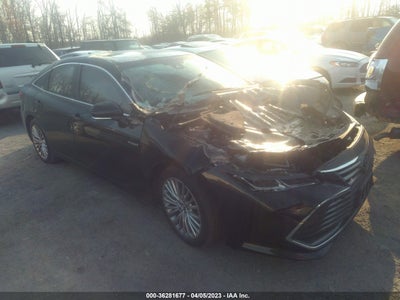 TOYOTA AVALON HYBRID 2019