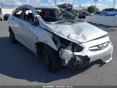 Hyundai Accent 2013