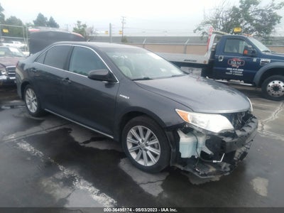 TOYOTA CAMRY HYBRID 2012