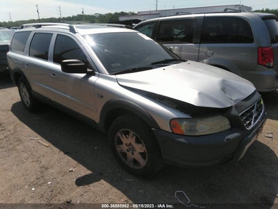 VOLVO XC70 2005