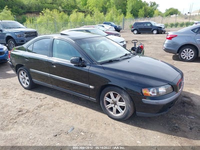 VOLVO S60 2002