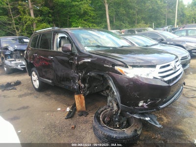 TOYOTA HIGHLANDER 2012