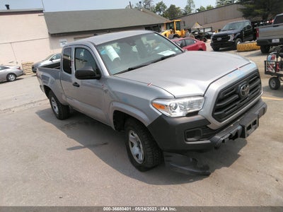 TOYOTA TACOMA 2018