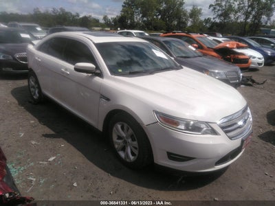 FORD TAURUS 2011