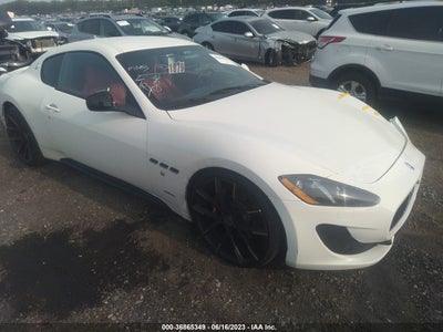 MASERATI GRANTURISMO 2015