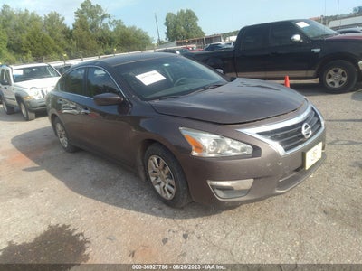 NISSAN ALTIMA 2015