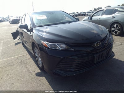 TOYOTA CAMRY 2018