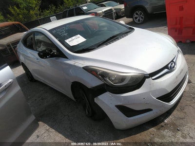 HYUNDAI ELANTRA 2016
