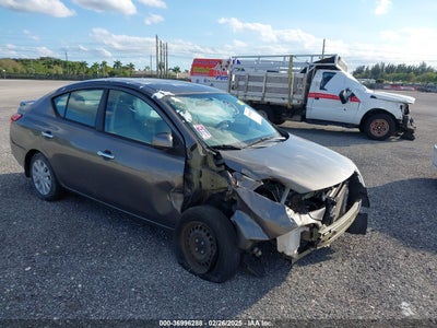 NISSAN VERSA 2013