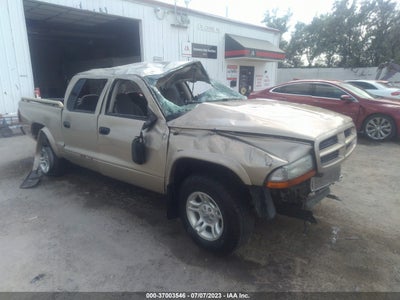 DODGE DAKOTA 2002