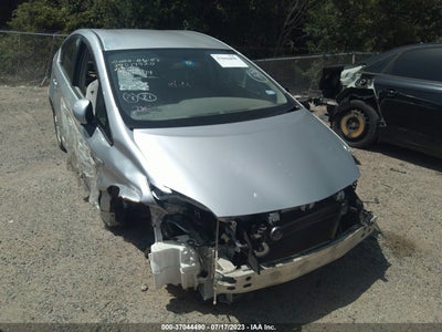TOYOTA PRIUS 2010