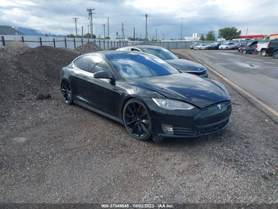 TESLA MODEL S 2015