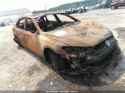 VOLKSWAGEN PASSAT 2014