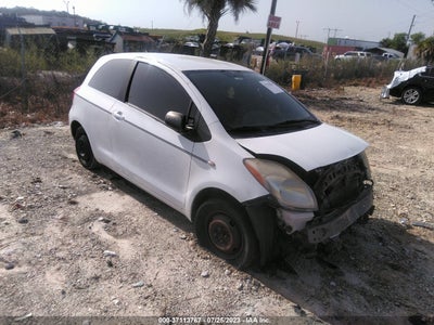 TOYOTA YARIS 2009