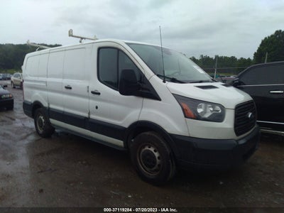 Ford Transit-150 2017