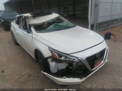 Nissan Altima 2022