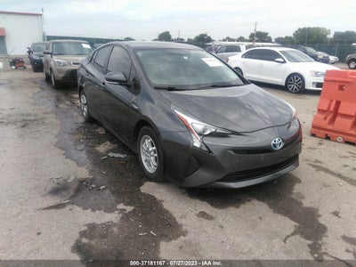 Toyota Prius 2016