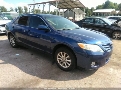 TOYOTA CAMRY 2010
