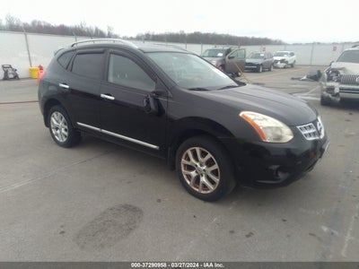 Nissan Rogue 2011
