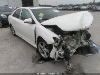 Toyota Camry 2012