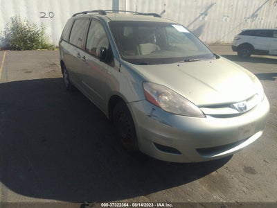 Toyota Sienna 2008