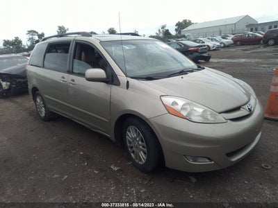TOYOTA SIENNA 2009