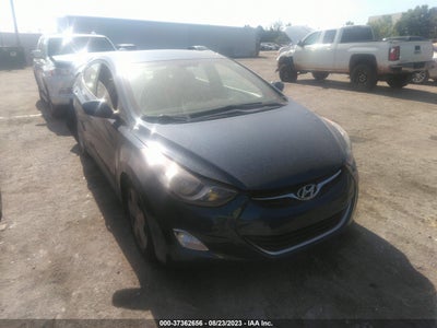 HYUNDAI ELANTRA 2013