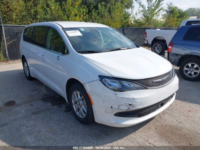 CHRYSLER VOYAGER 2023