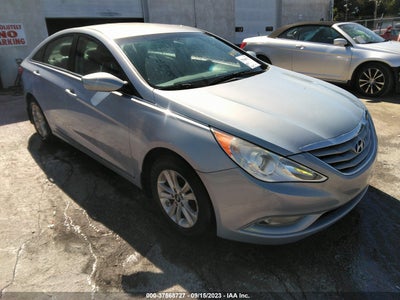 HYUNDAI HYUNDAI 2013