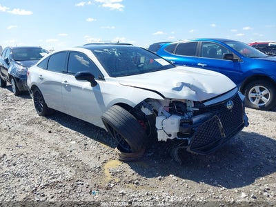 Toyota Avalon 2021