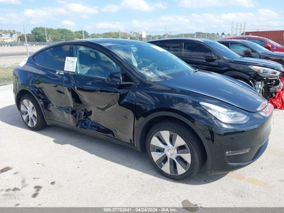 TESLA MODEL Y 2022