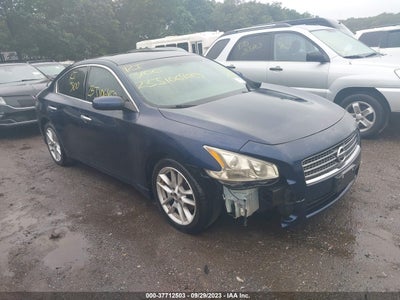 NISSAN MAXIMA 2009