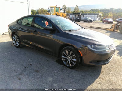 CHRYSLER 200 2015