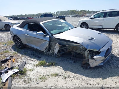 FORD MUSTANG 2020