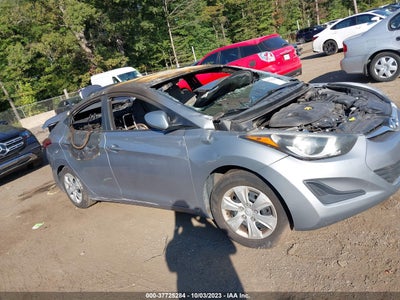 HYUNDAI ELANTRA 2016