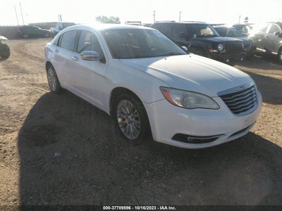 CHRYSLER 200 2012