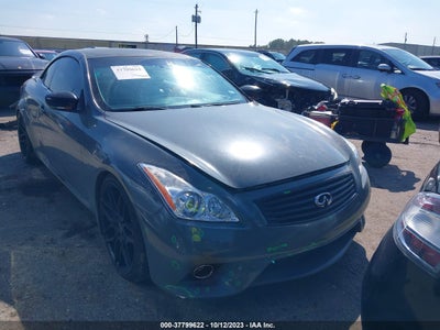 INFINITI G37 2012