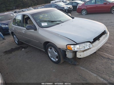NISSAN ALTIMA 2001