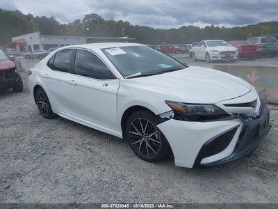 TOYOTA CAMRY 2021
