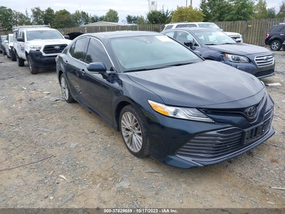 TOYOTA CAMRY 2019