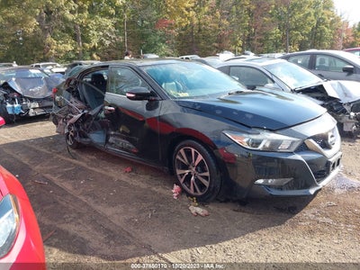 NISSAN MAXIMA 2017