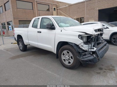 TOYOTA TUNDRA 2015
